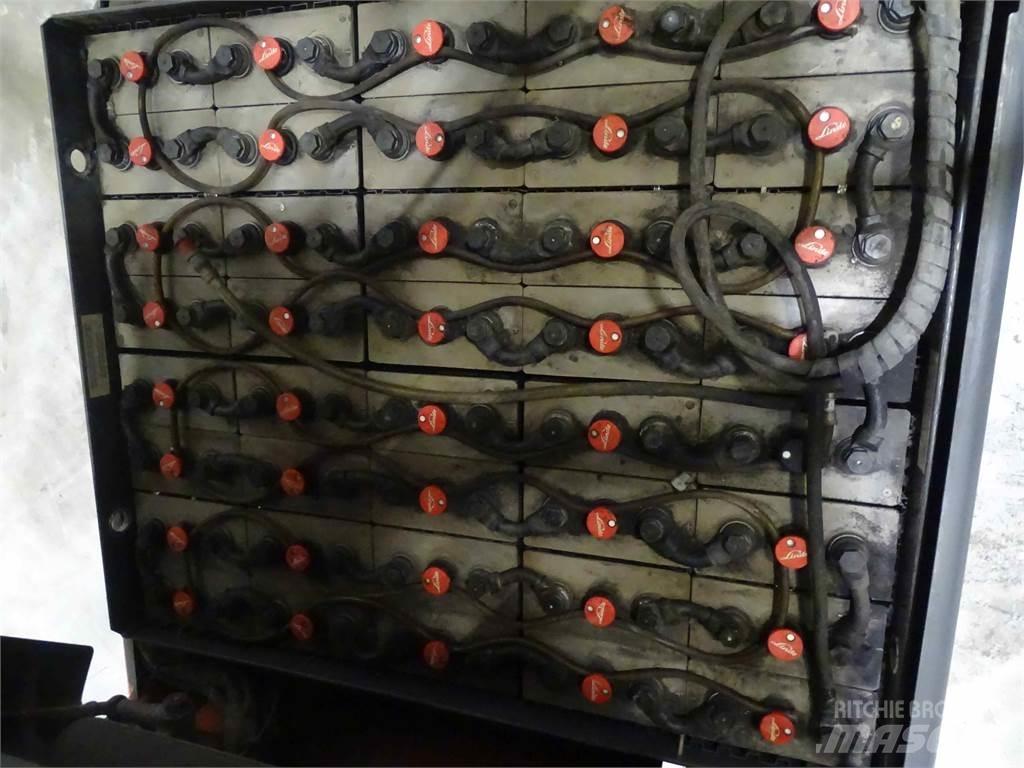 Linde E25L-01 Wózki elektryczne