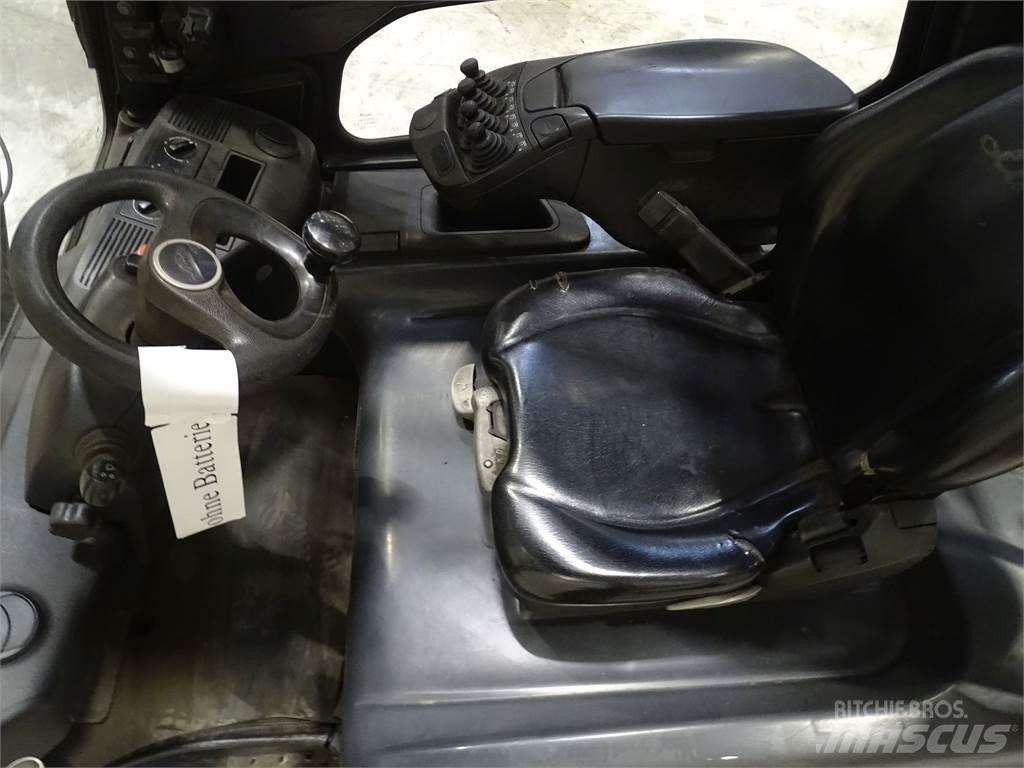 Linde E35L-01 Wózki elektryczne