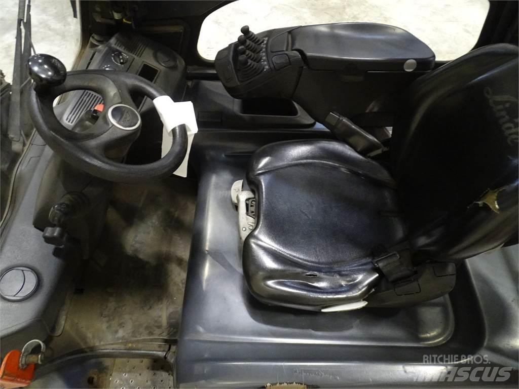 Linde E35L-01 Wózki elektryczne