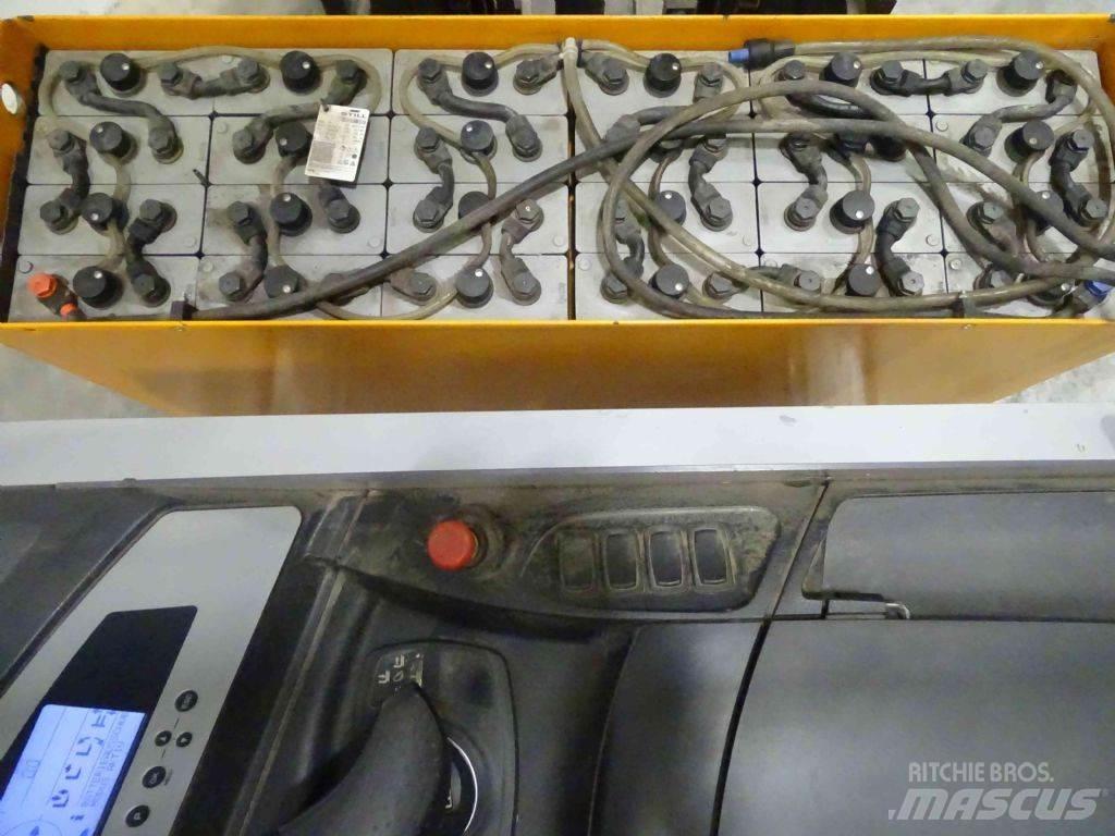 Still FM-X14 Wózki widłowe wysokiego składowania