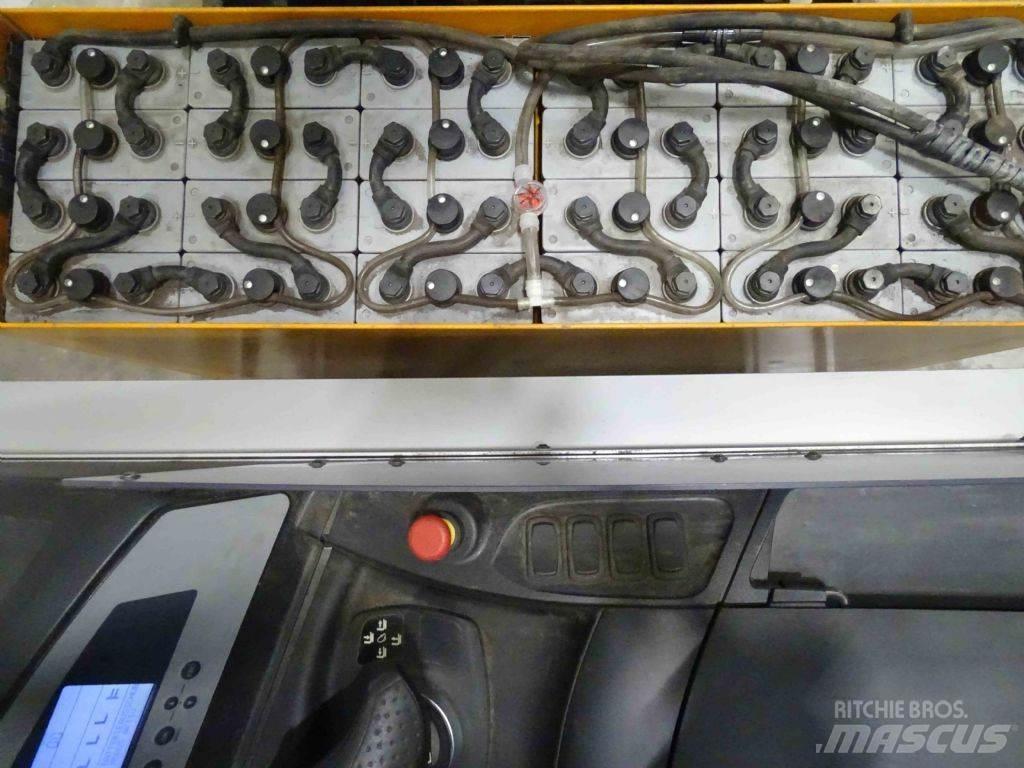 Still FM-X17 Wózki widłowe wysokiego składowania
