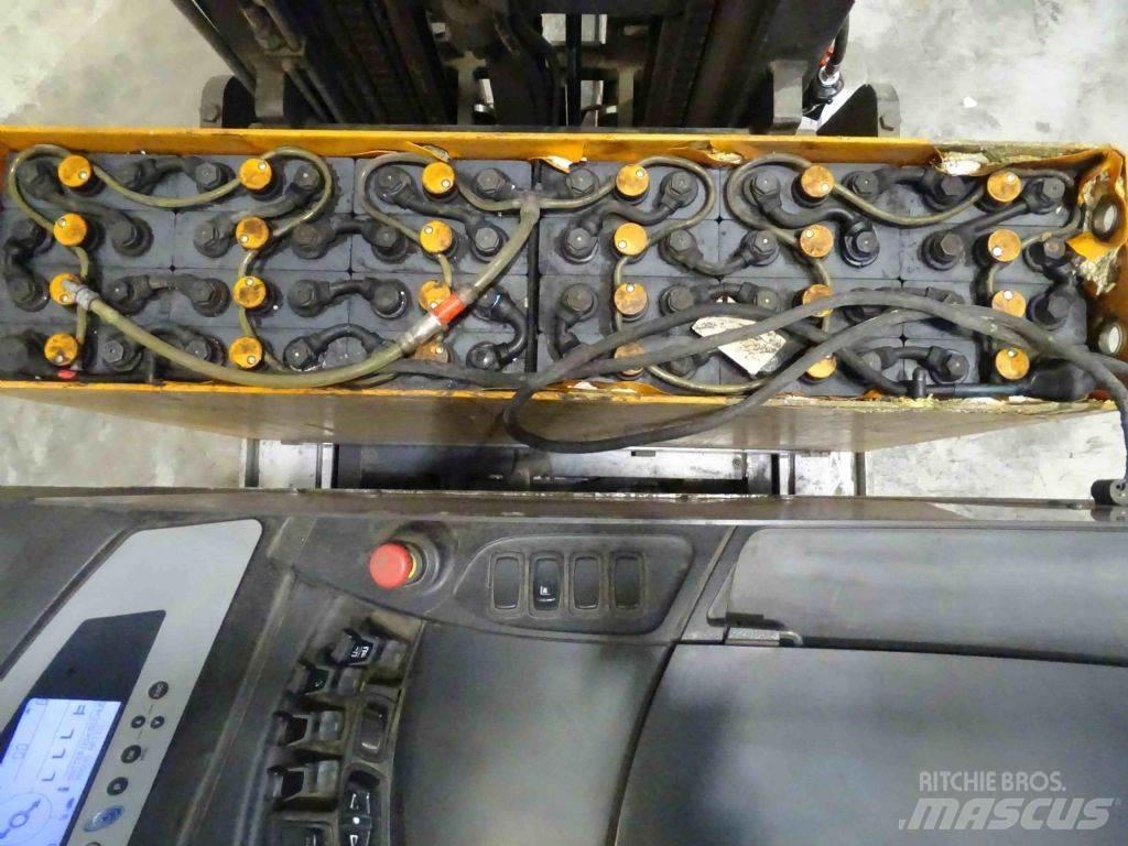 Still FM-X17 Wózki widłowe wysokiego składowania