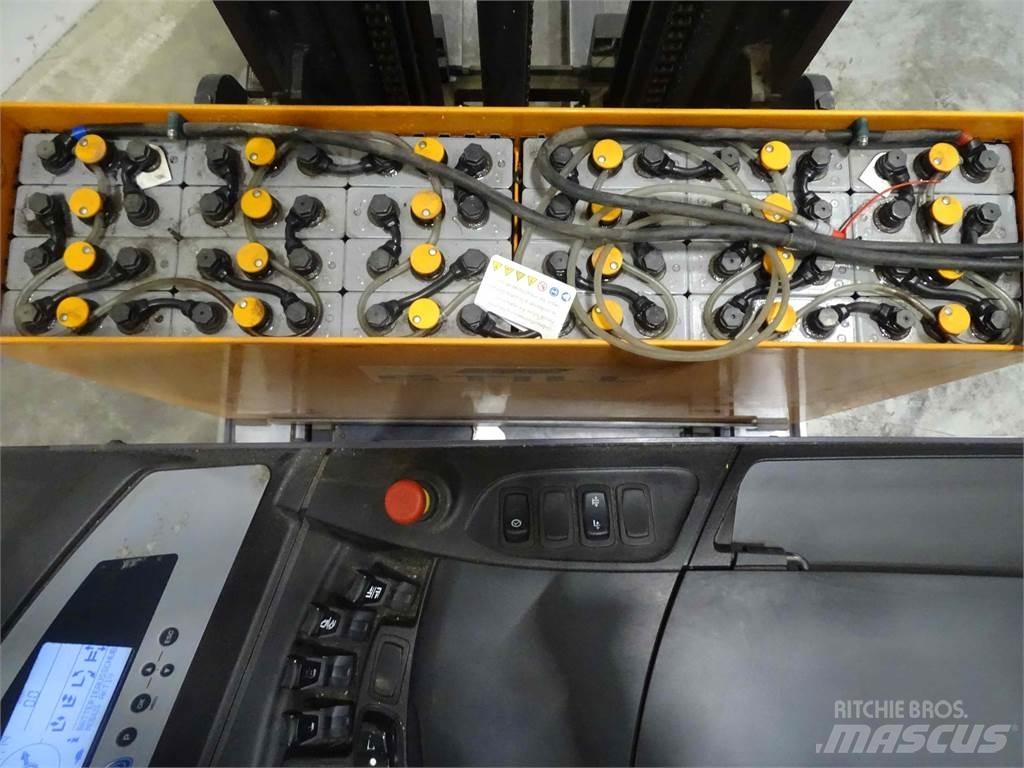 Still FM-X17 Wózki widłowe wysokiego składowania