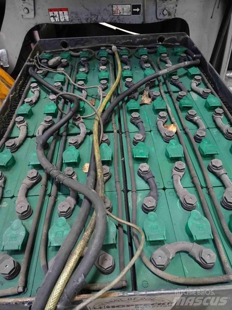 Still RX60-25 Wózki elektryczne