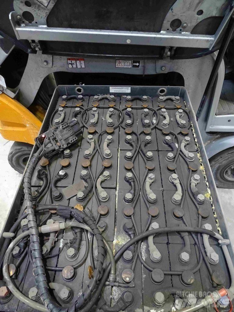 Still RX60-25 Wózki elektryczne