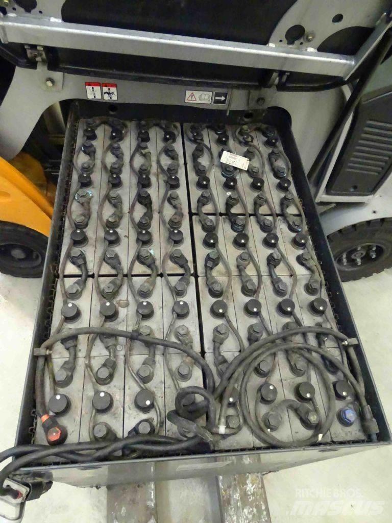 Still RX60-25 Wózki elektryczne