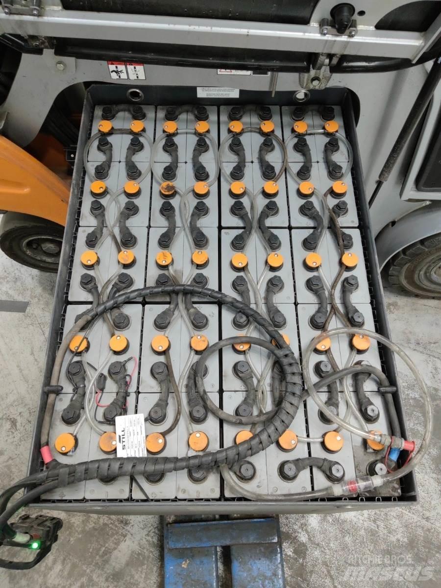 Still RX60-25 Wózki elektryczne