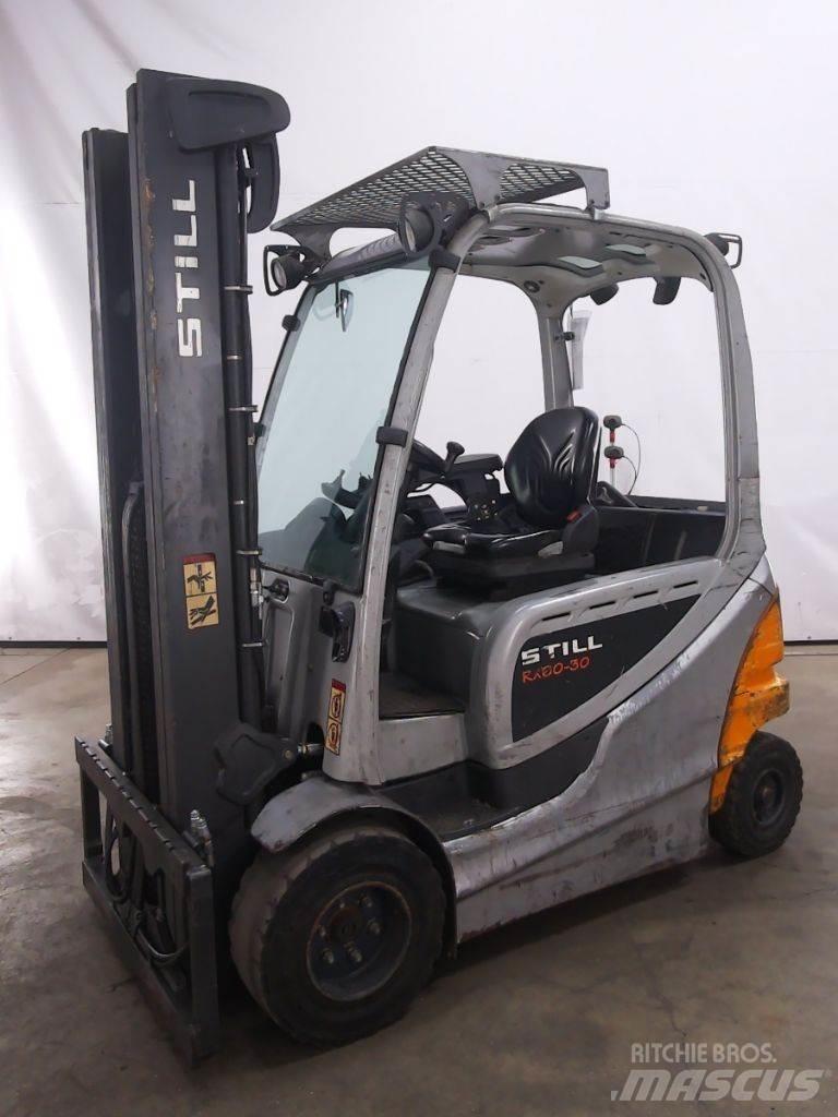 Still RX60-30 Wózki elektryczne