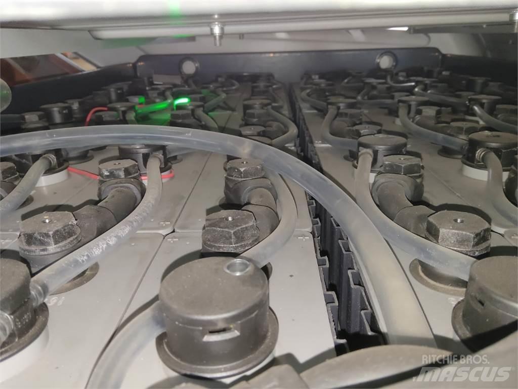 Still RX60-30 Wózki elektryczne