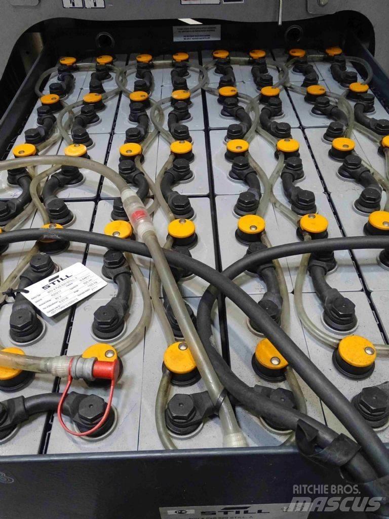 Still RX60-30 Wózki elektryczne