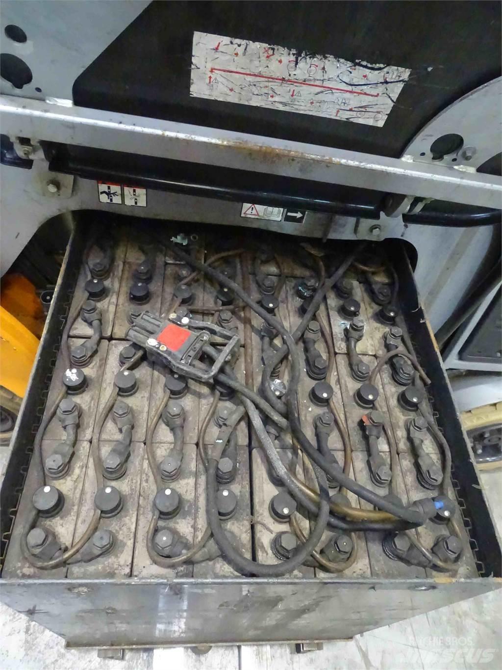 Still RX60-30 Wózki elektryczne