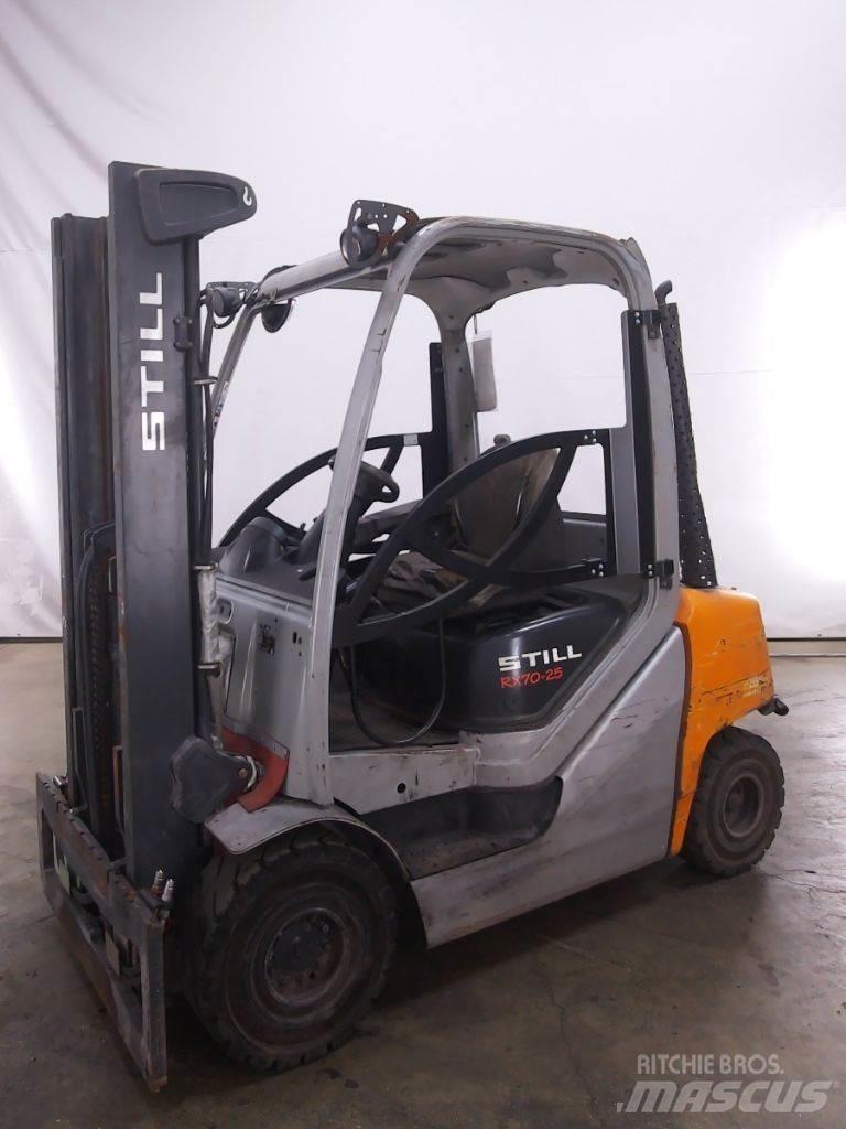 Still RX70-25 Wózki Diesla