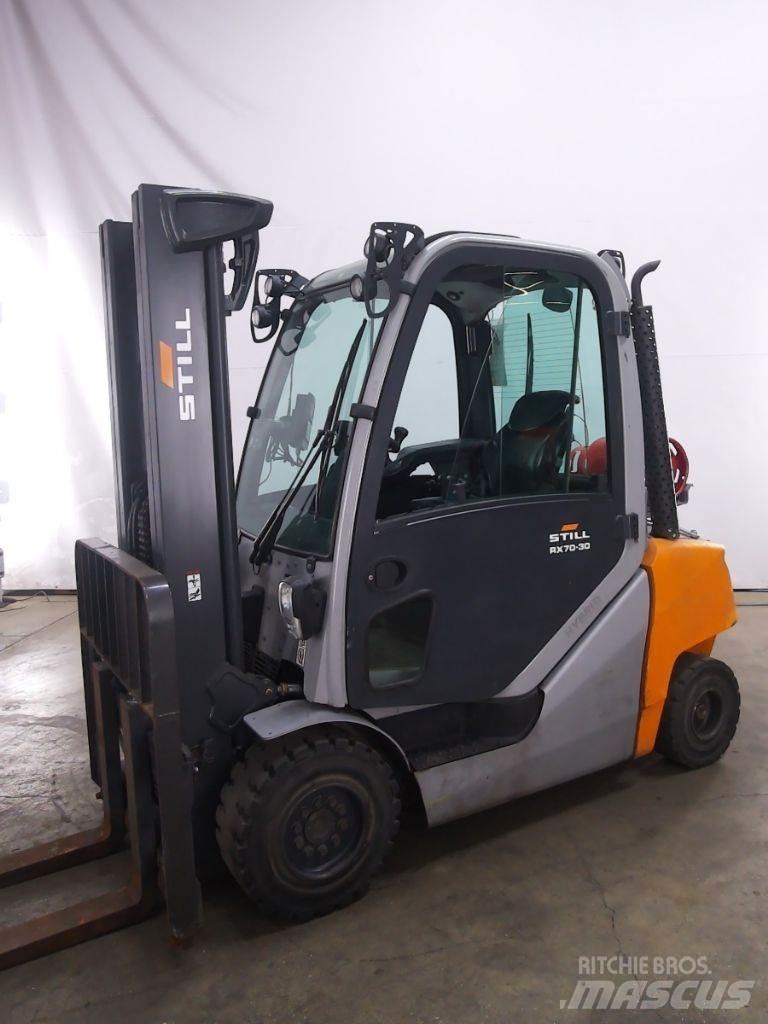 Still RX70-30T Wózki LPG