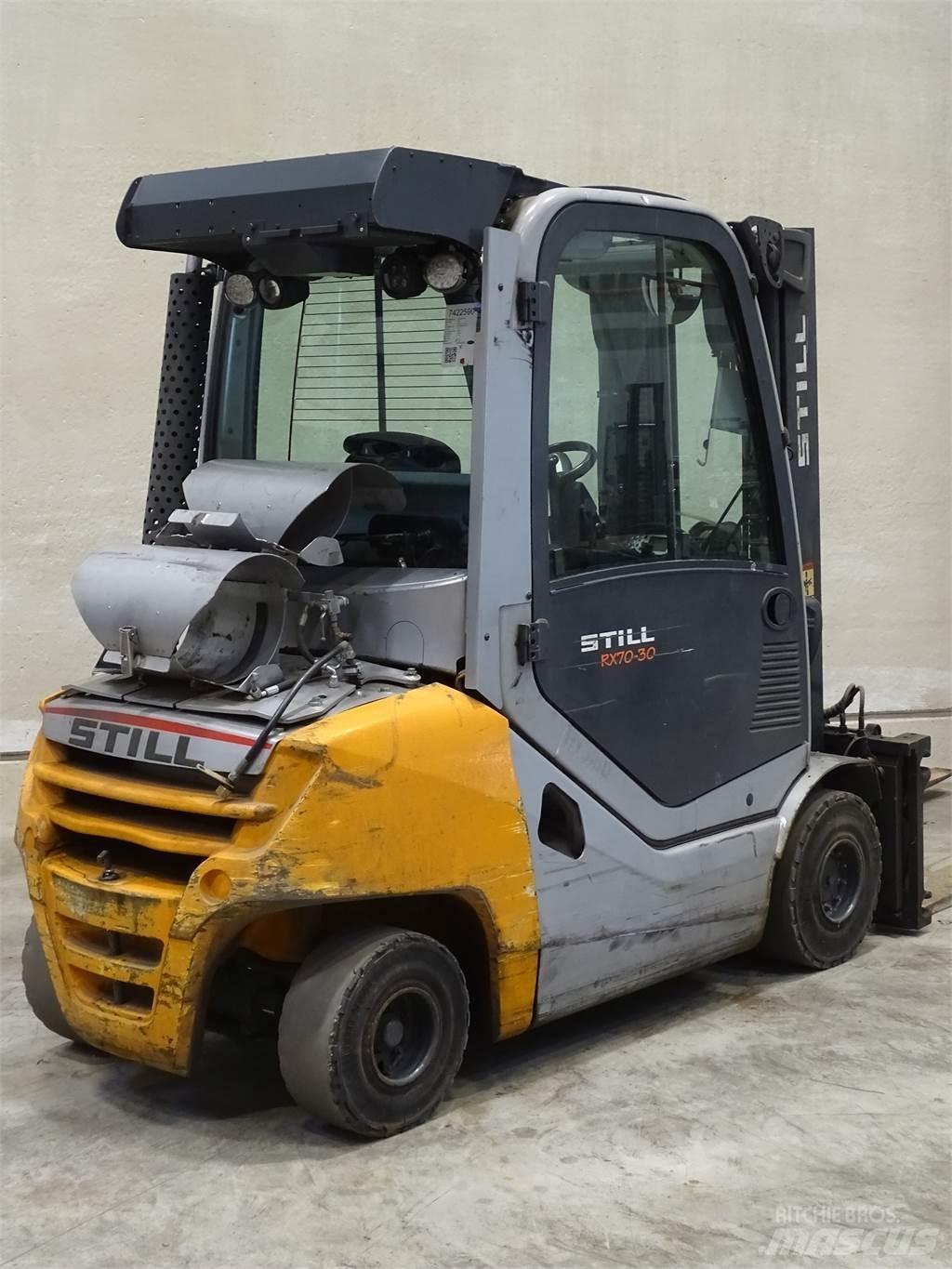 Still RX70-30T Wózki LPG