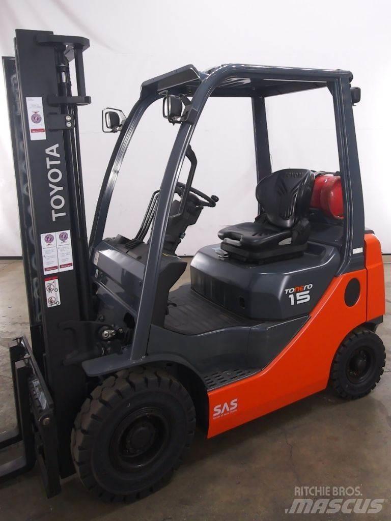 Toyota 02-8FGF15 Wózki LPG