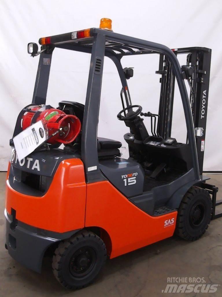 Toyota 02-8FGF15 Wózki LPG
