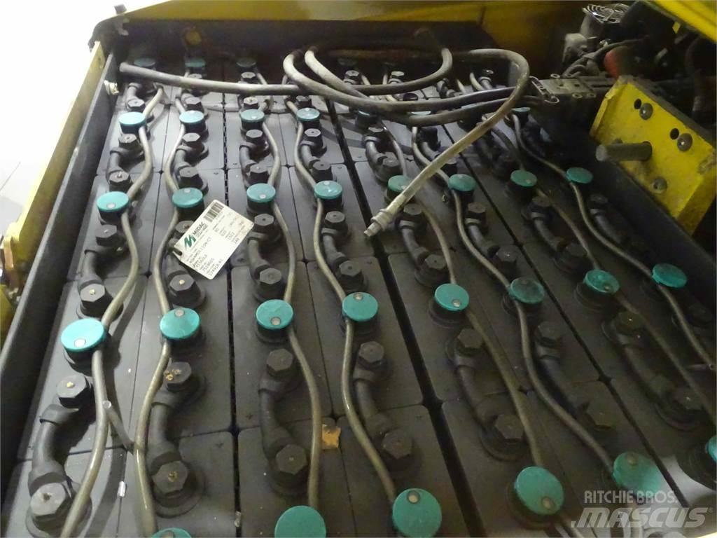 Yale ERP25VL Wózki elektryczne