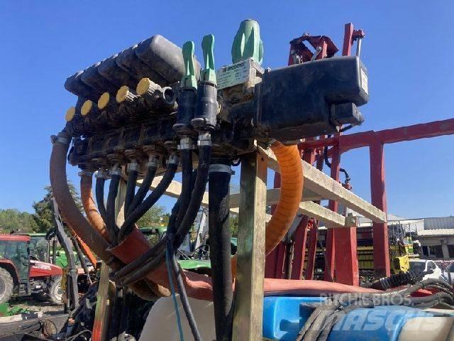  atasa 1000 L Opryskiwacze zaczepiane
