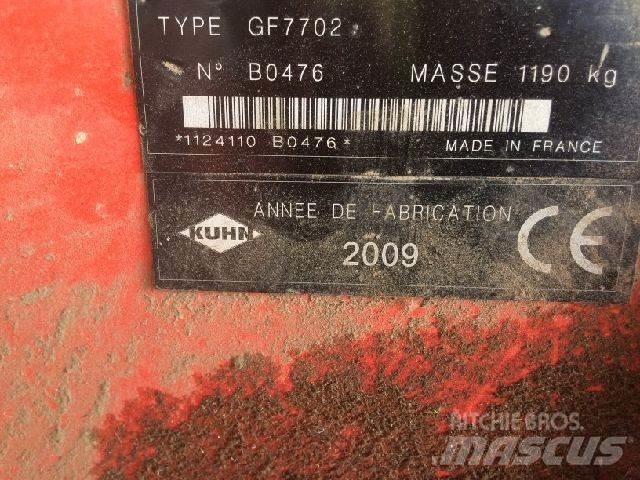 Kuhn GF 7702 Zgrabiarki i przetrząsacze