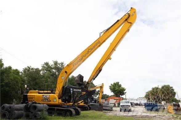 JCB JS370 Koparki gąsienicowe