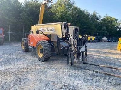 JLG 1055 Ładowarki teleskopowe