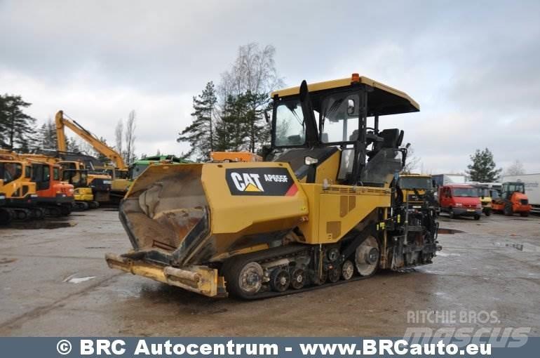 CAT AP655F Rozściełacze do asfaltu