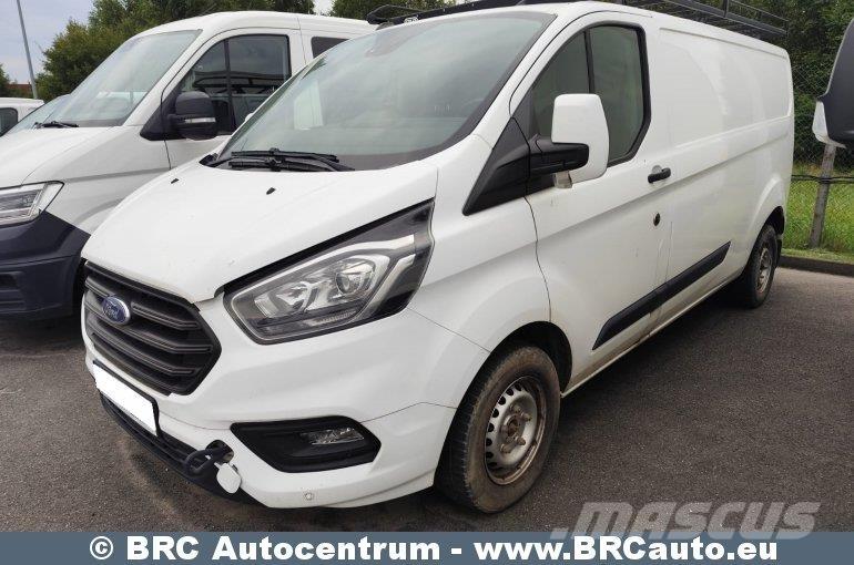 Ford Transit Custom Samochody dostawcze ze skrzynią zamkniętą