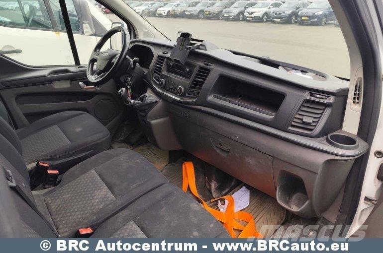 Ford Transit Custom Samochody dostawcze ze skrzynią zamkniętą