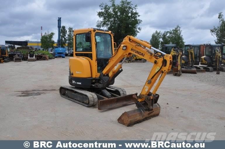 Hyundai R30Z-9AK Minikoparki