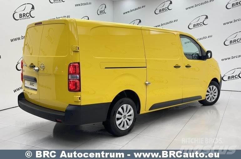 Opel Vivaro Samochody dostawcze ze skrzynią zamkniętą