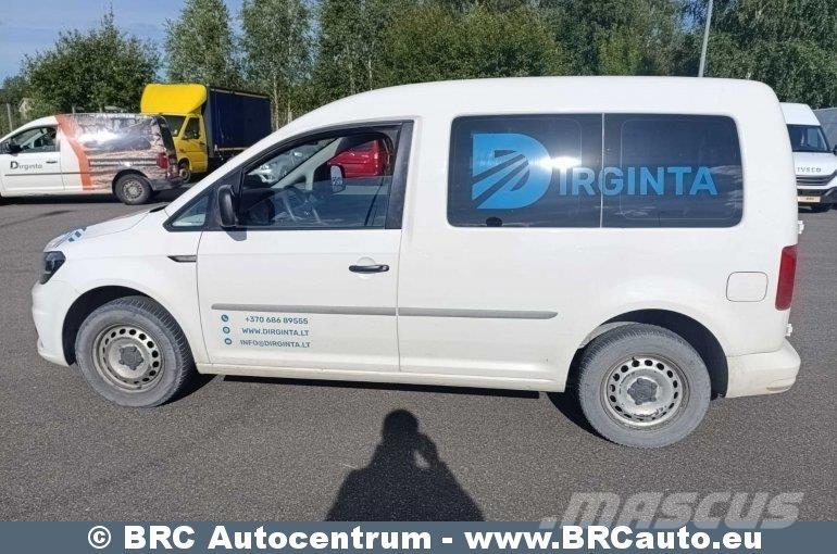 Volkswagen Caddy Minibusy