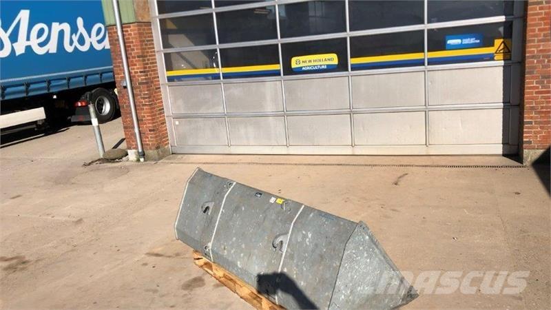 Fliegl  Ładowacze i koparki czołowe