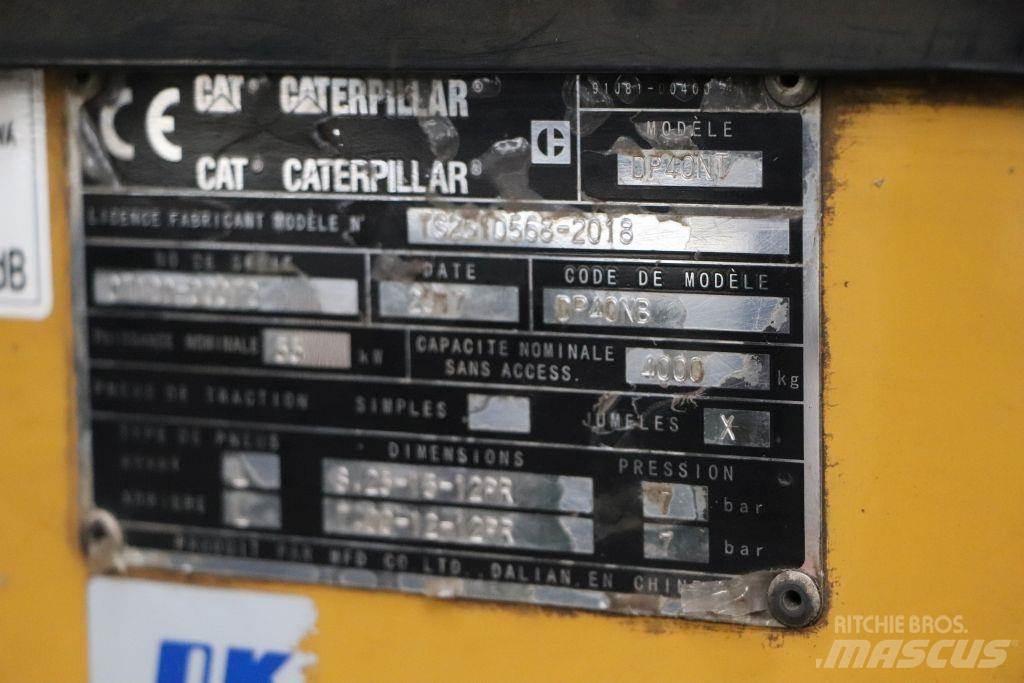CAT DP40NT Wózki Diesla