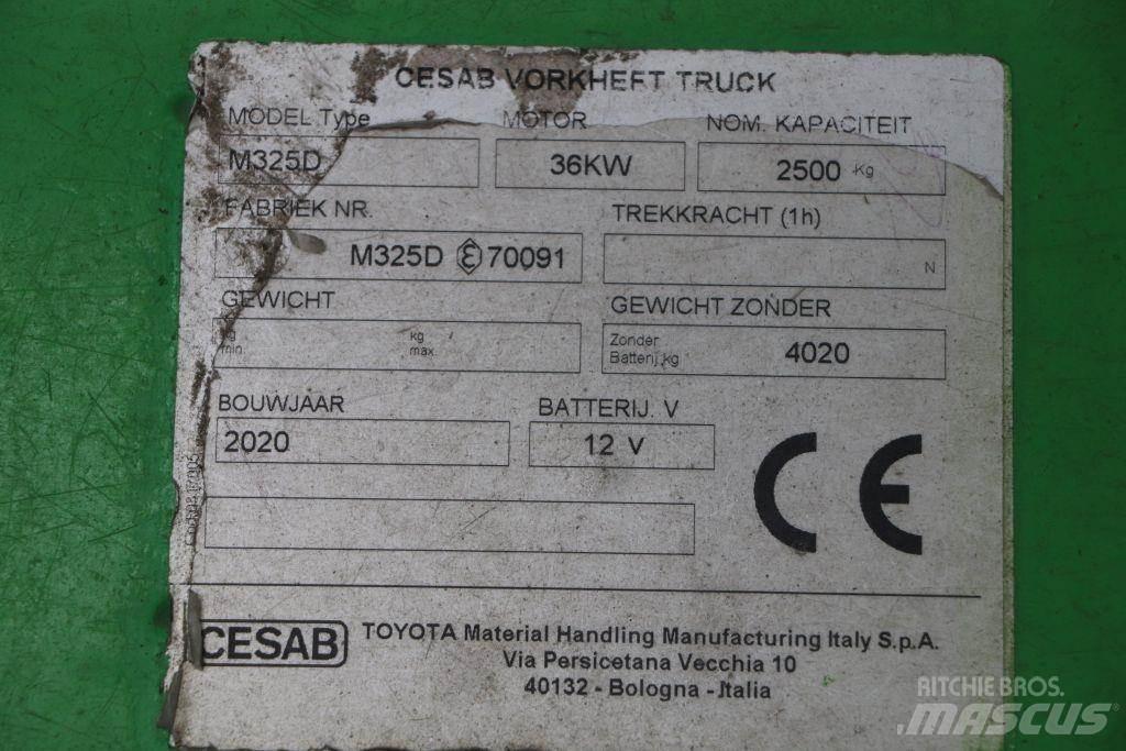 Cesab M325D Wózki Diesla