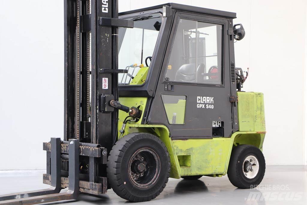 Clark GPX 40 Wózki LPG