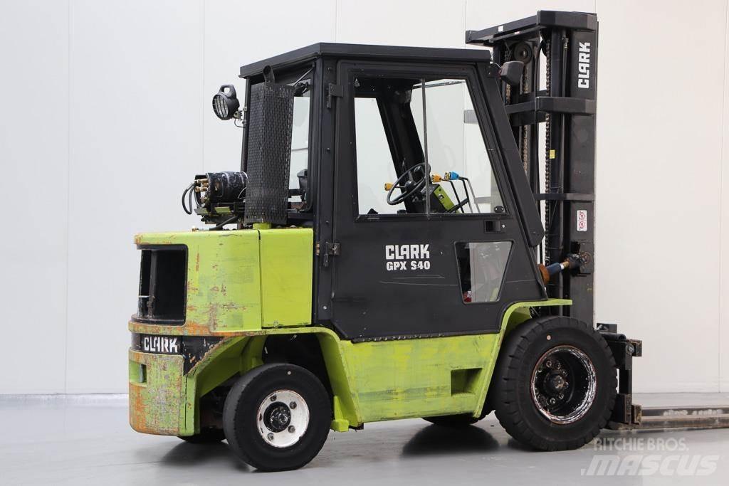 Clark GPX 40 Wózki LPG
