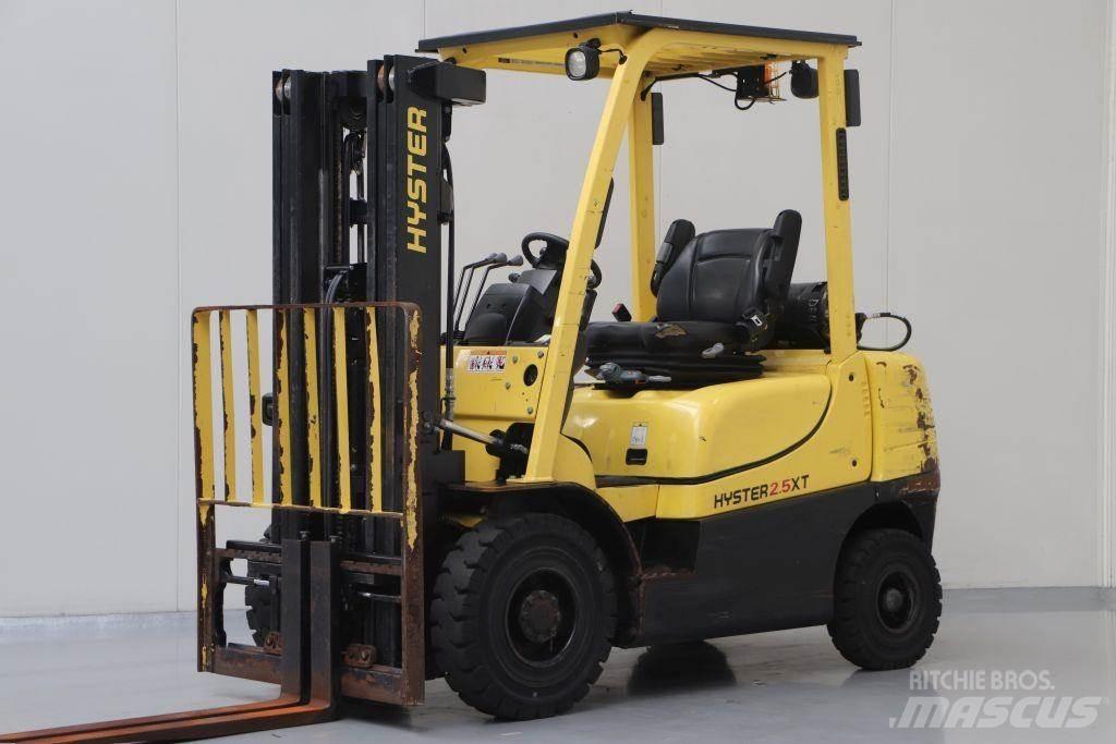 Hyster H2.5XT Wózki LPG