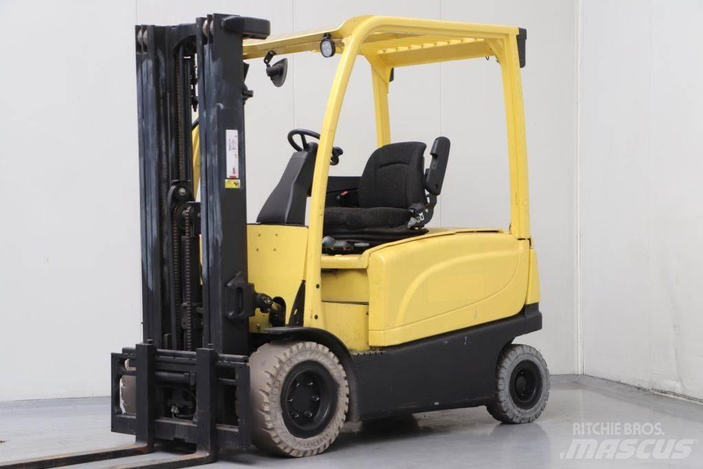 Hyster J2.2XN Wózki elektryczne