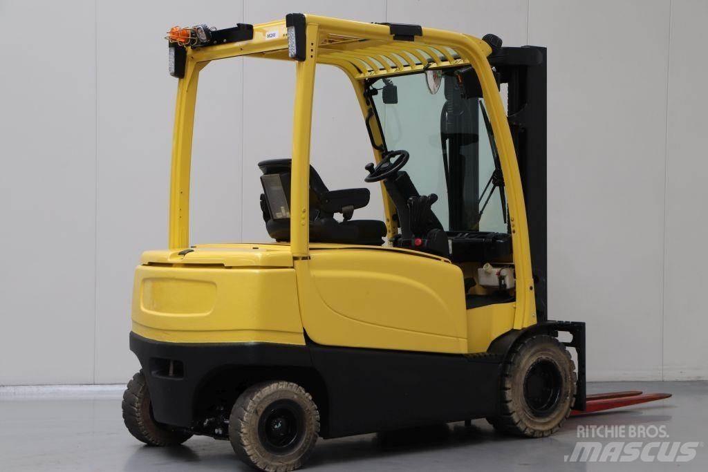 Hyster J3.0XN Wózki elektryczne