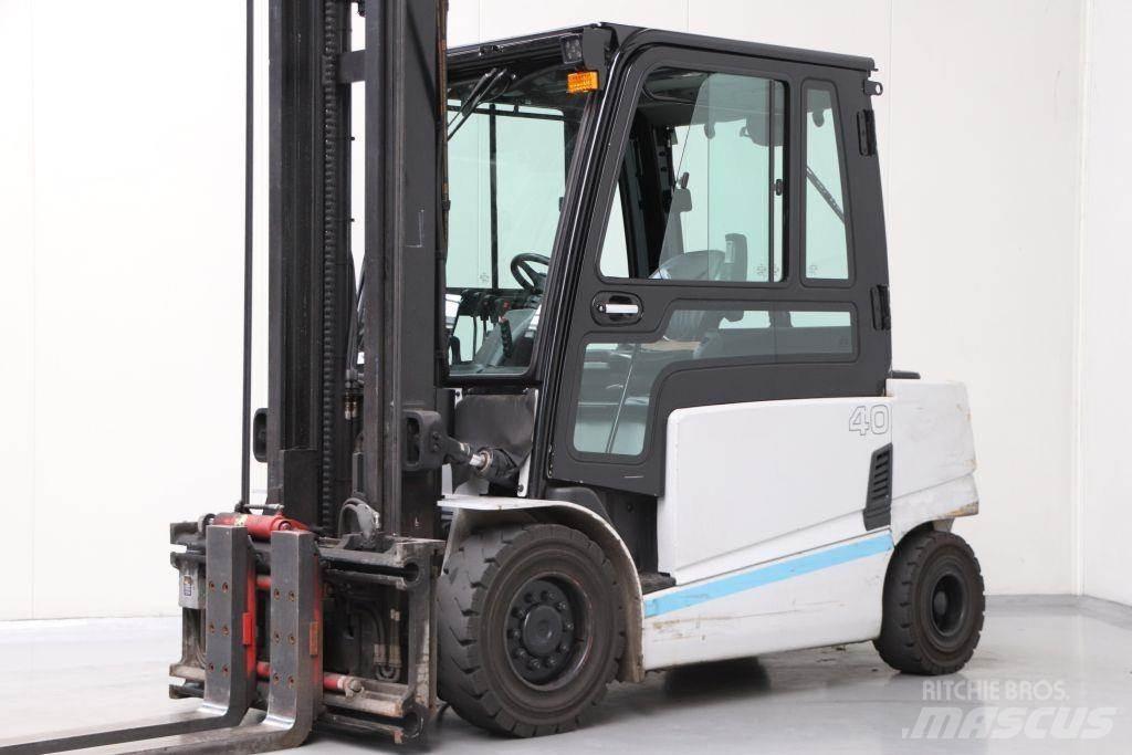 Hyundai 40B-9 Wózki elektryczne