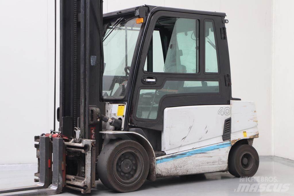 Hyundai 40B-9 Wózki elektryczne
