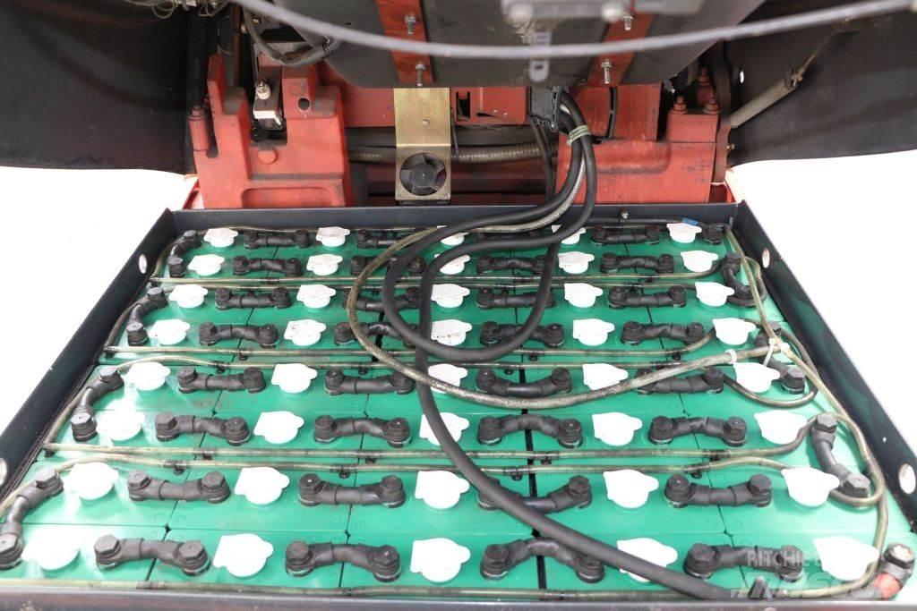 Linde E30S-03/600 Wózki elektryczne