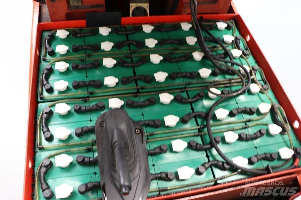 Linde E30S-03/600 Wózki elektryczne