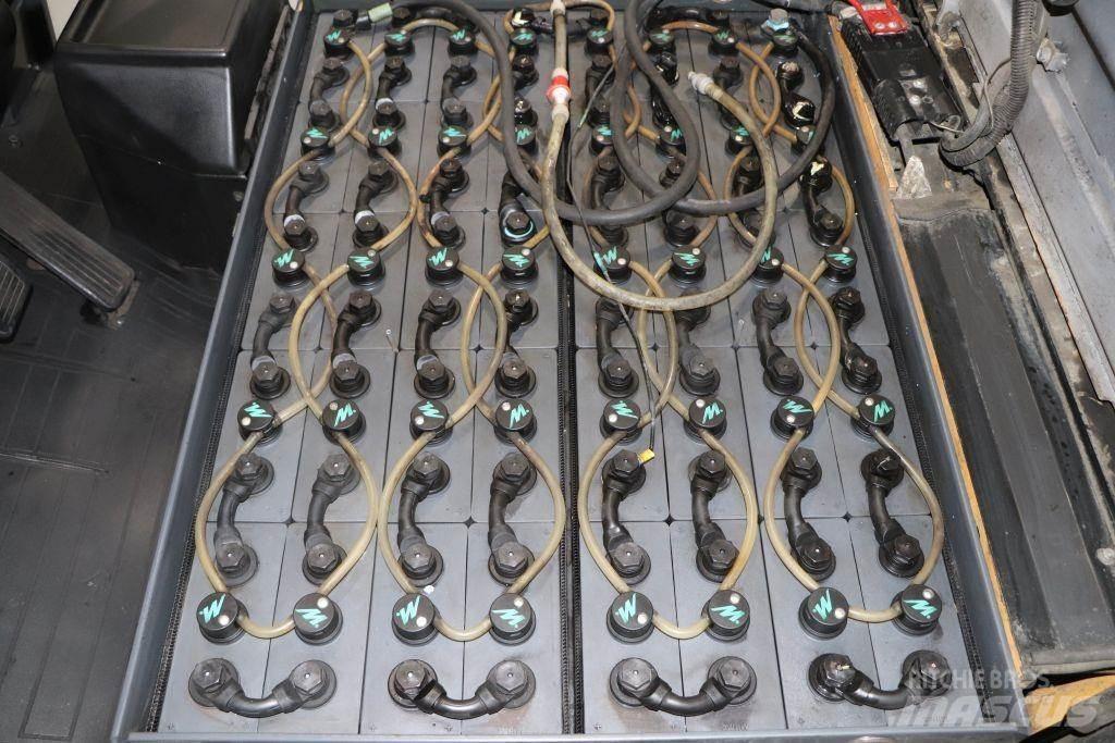 Nissan 1Q2L25T Wózki elektryczne