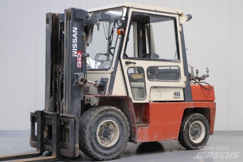 Nissan BF03A35U Wózki LPG
