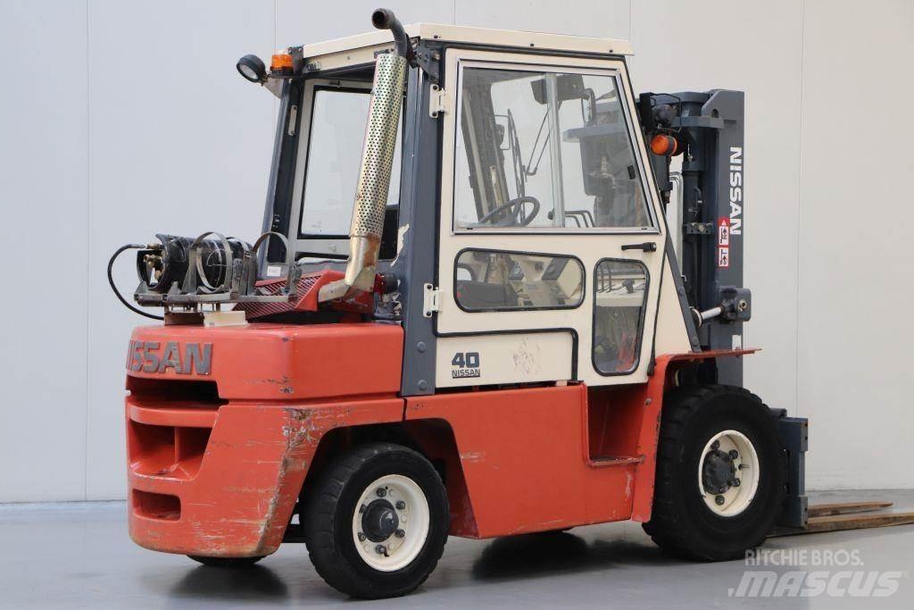 Nissan BF03A35U Wózki LPG