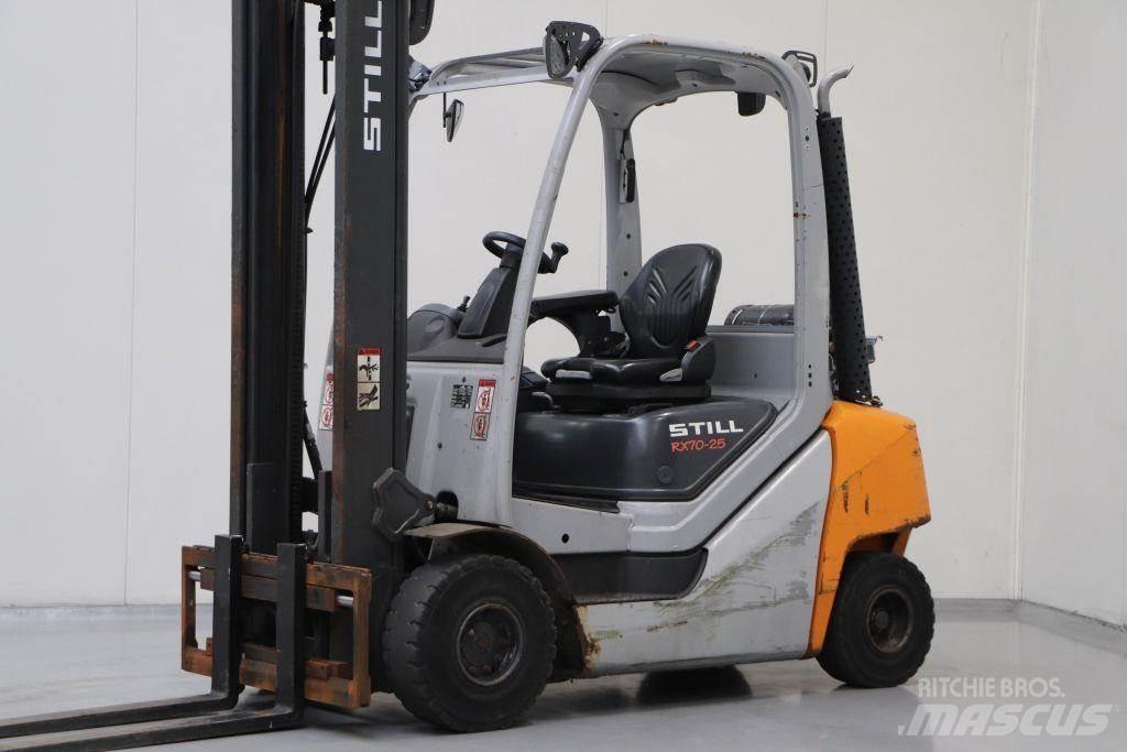 Still RX70-25T Wózki LPG