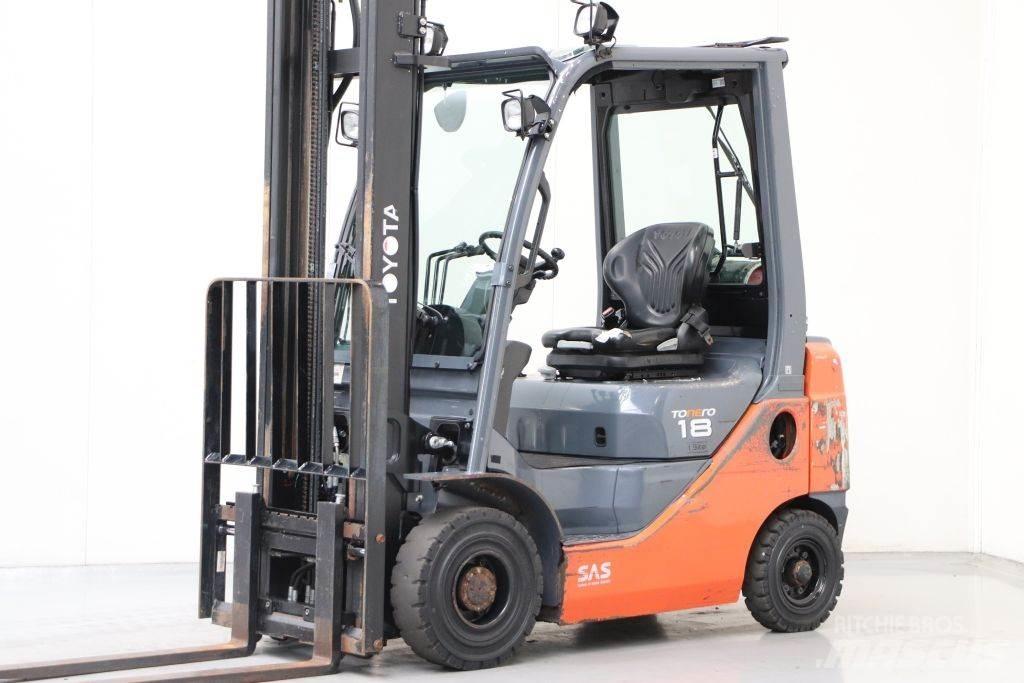 Toyota 02-8FGF18 Wózki LPG