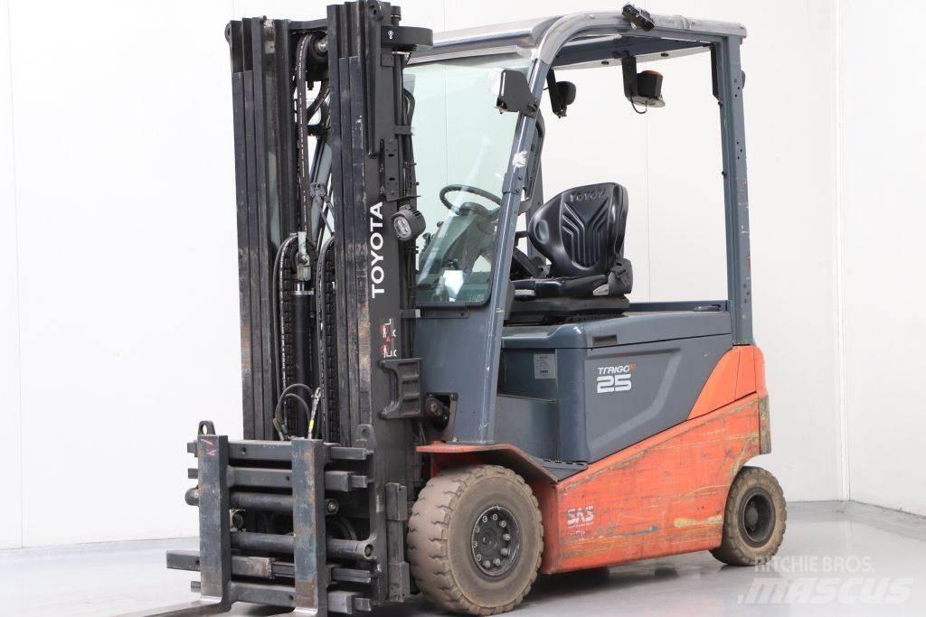 Toyota 8FBMKT25 Wózki elektryczne