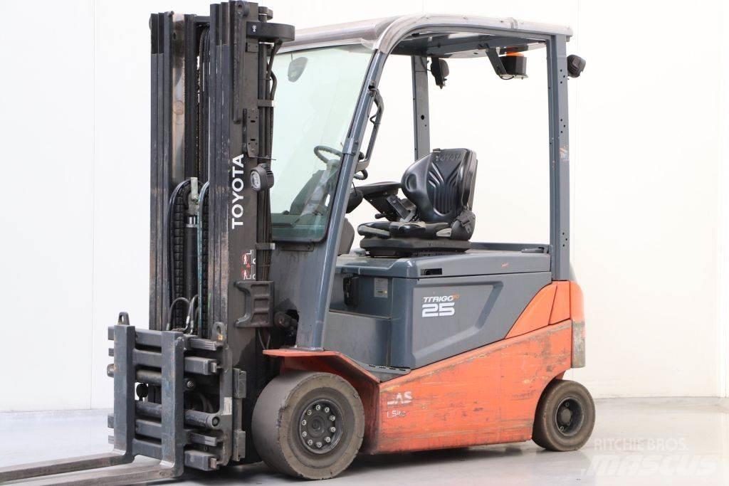 Toyota 8FBMKT25 Wózki elektryczne